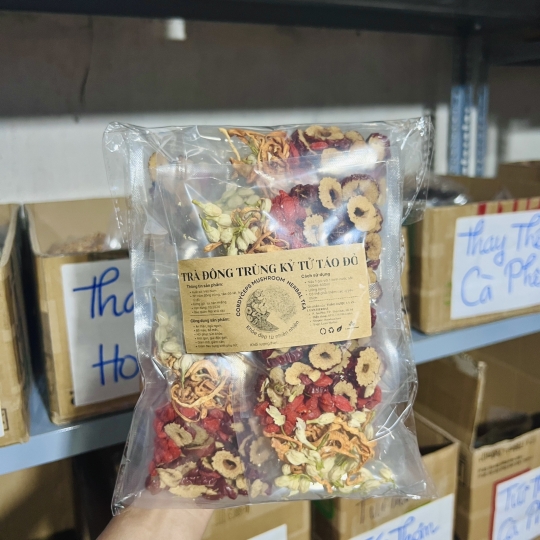 Trà "Bổ Dưỡng" đông trùng táo đỏ kỷ tử bồi bổ khí huyết bổ sung dinh dưỡng bổ máu hồi phục sức khỏe cho người bệnh
